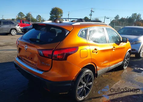 2017 Nissan Rogue Sport Sl z USA, uszkodzony, nr VIN JN1BJ1CR3HW128959